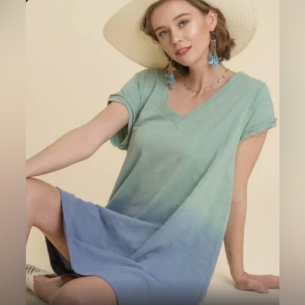 NWT Umgee Ombré V-Neck Mini Dress- size medium